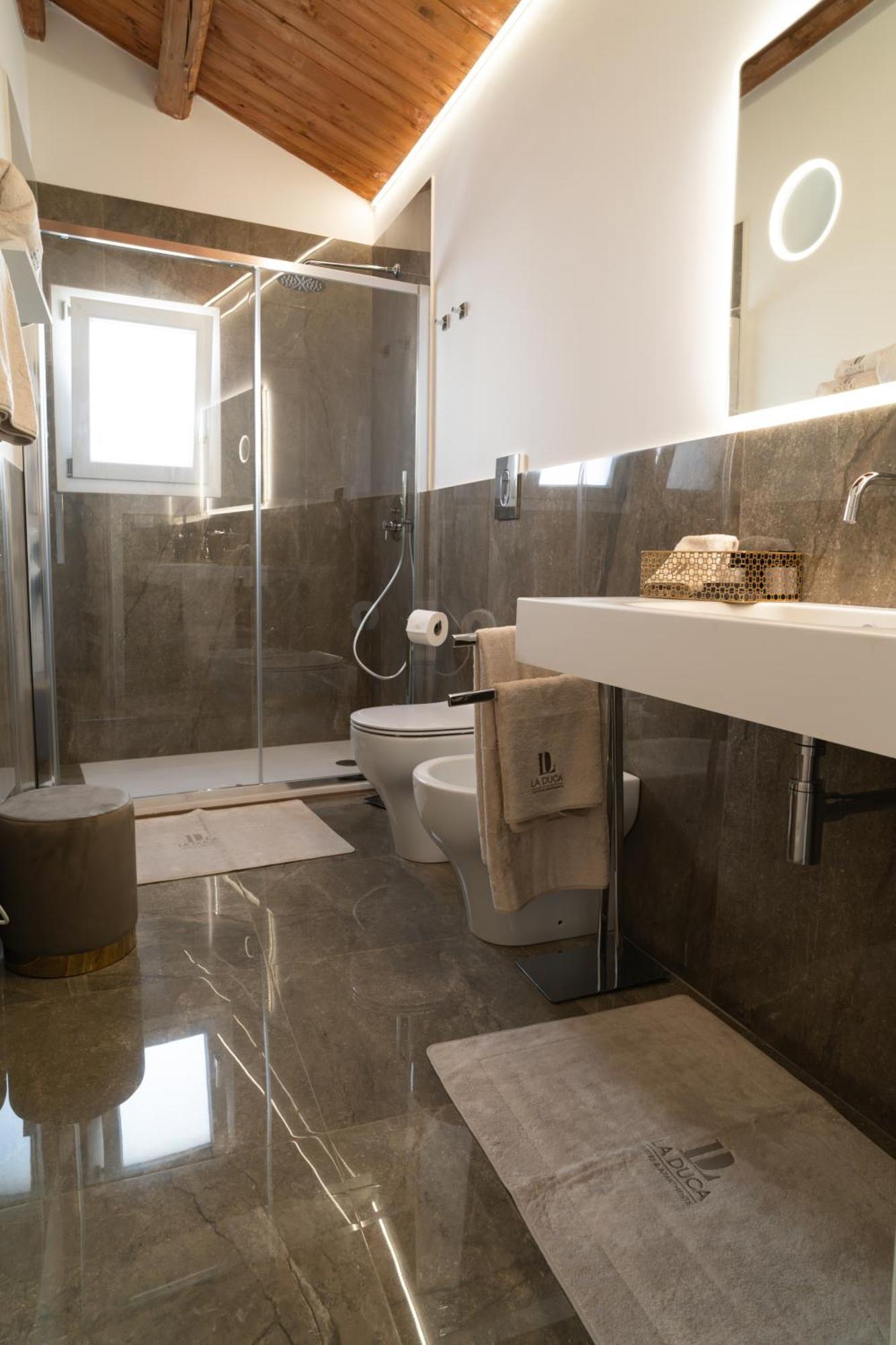 פלרמו La Duca Suites & Apartments מראה חיצוני תמונה