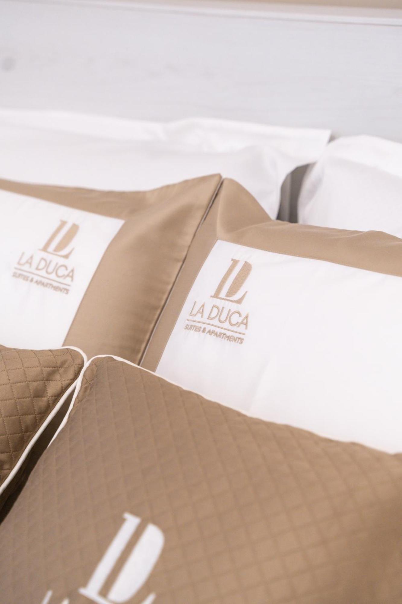 פלרמו La Duca Suites & Apartments מראה חיצוני תמונה