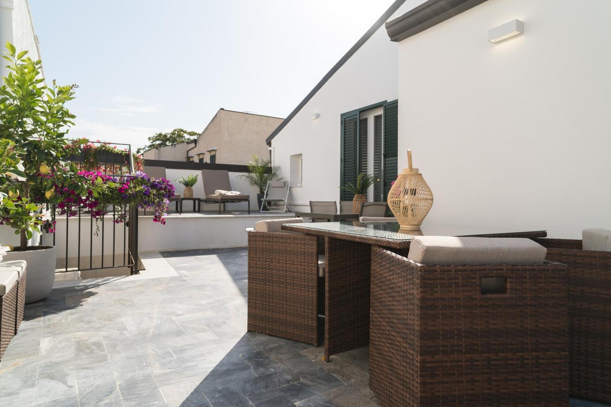 פלרמו La Duca Suites & Apartments מראה חיצוני תמונה