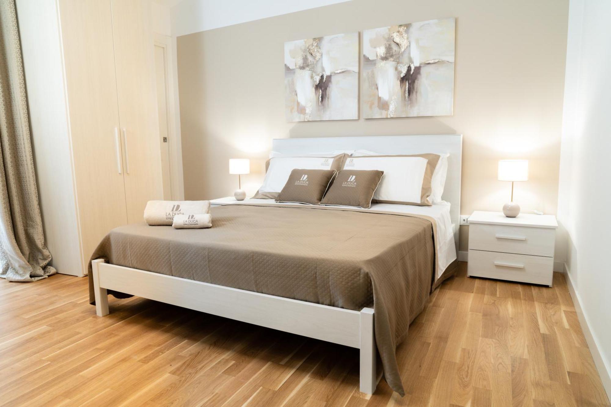 פלרמו La Duca Suites & Apartments מראה חיצוני תמונה