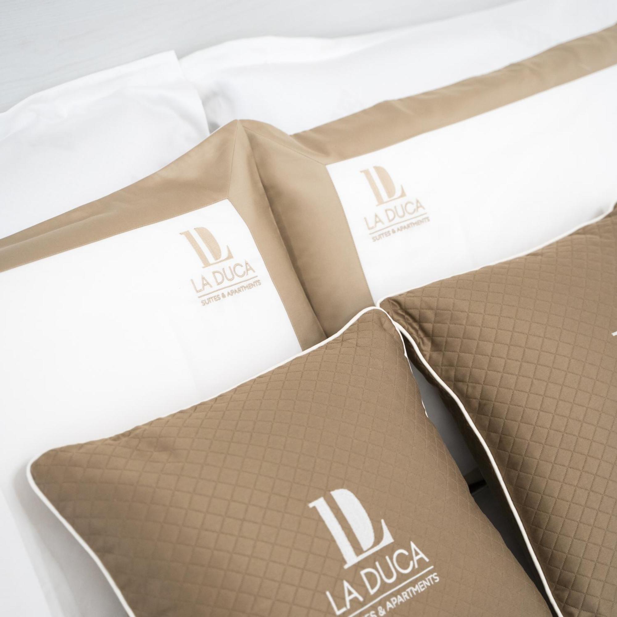 פלרמו La Duca Suites & Apartments מראה חיצוני תמונה